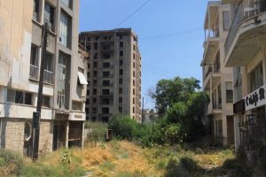 Gazeteciler 45 yıldır kapalı olan 'Hayalet Şehir'e girdi
