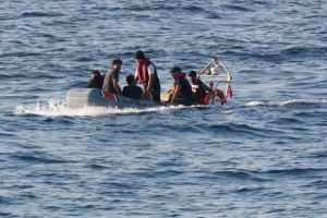 235 bin d&uuml;zensiz g&ouml;&ccedil;men yakalandı