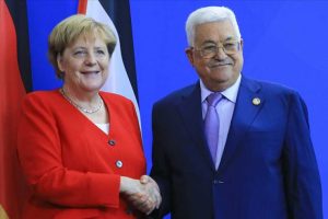 Merkel: Filistinliler ekonomik ve sosyal olarak iyi bir yaşamı hak ediyor