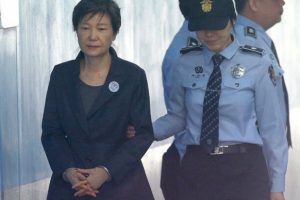 G&uuml;ney Kore'de eski lider Park Geun-hye'nin hapis cezası iptal edildi