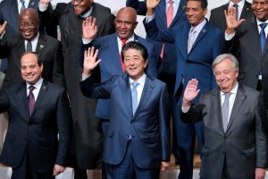 Japonya Başbakanı Abe'den Orta Doğu mesajı