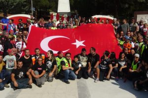 Bursa'da 700 motosikletle Zafer Bayramı korteji