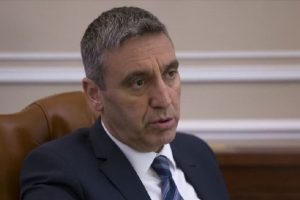 Yunanistan Dışişleri Bakanı, T&uuml;rk b&uuml;y&uuml;kel&ccedil;iyi &ccedil;ağırdı
