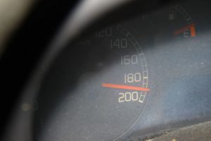 Bursa'ya d&ouml;n&uuml;yorlardı! Hız g&ouml;stergesi 190 kilometrede takılı kaldı