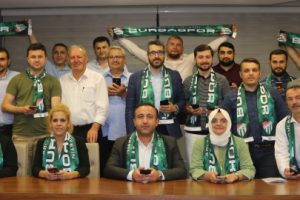 AK Parti Bursa Osmangazi'den yeşil-beyaz destek
