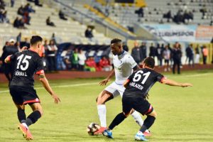 BBB Erzurumspor 3 puanla g&uuml;ld&uuml;