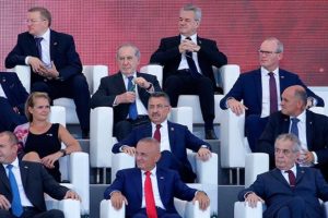 Cumhurbaşkanı Yardımcısı Oktay, İkinci D&uuml;nya Savaşı Anma T&ouml;renleri'ne katıldı