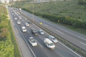 3 g&uuml;nl&uuml;k tatil, TEM'de trafiği durma noktasına getirdi