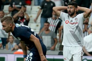 Beşiktaş son 15 yılın en k&ouml;t&uuml; başlangıcını yaptı