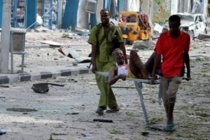 Somali'de bombalı ara&ccedil; saldırısı