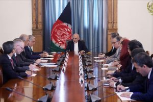 Afganistan Cumhurbaşkanı Gani ABD Temsilcisi Halilzad'la g&ouml;r&uuml;şt&uuml;
