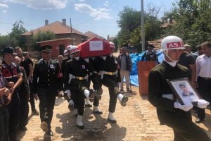 Kazada &ouml;len s&ouml;zleşmeli er toprağa verildi