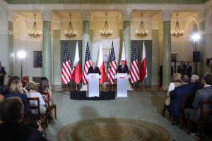 Pence: "Uyanık olmak zorundayız"