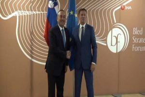 Dışişleri Bakanı &Ccedil;avuşoğlu, Slovenya'da