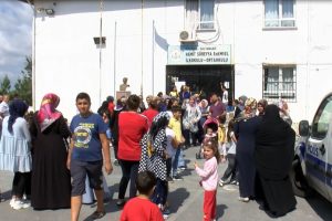 Sultangazi'de "Taşımalı eğitim" protestosu