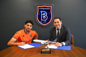 Berkay &Ouml;zcan Başakşehir'de