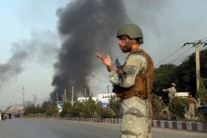 Afganistan'daki bombalı saldırıda &ouml;l&uuml; sayısı 16'ya y&uuml;kseldi