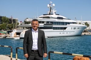D&uuml;nya zenginlerine 90 metrelik ultra l&uuml;ks yat