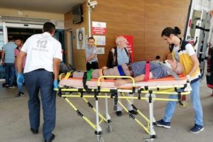 Bursa İneg&ouml;l'de minib&uuml;s&uuml;n &ccedil;arptığı bisikletli yaralandı