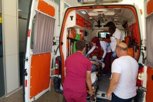 Bursa'da korkunç kaza! Kopan bacağıyla hastaneye sevk edildi