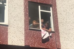 Şişli'de yangın; mahsur kalanları itfaiye ekipleri kurtardı