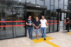 Alanya'da aranan hırsızlık ş&uuml;phelisi yakalandı