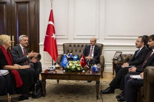 Bakan Soylu, BM M&uuml;lteciler Y&uuml;ksek Komiseri Grandi'yi kabul etti