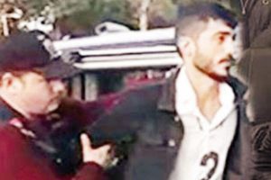&Ouml;ğretmene tokada 10 taksitli ceza!