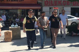 Birlikte yaşadığı kadını &ouml;ld&uuml;ren sanığa &ouml;m&uuml;r boyu hapis istemi