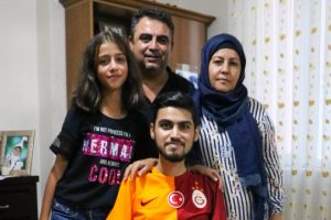 6 yıldır ayakları topa değmese de futbol yaşama nedeni