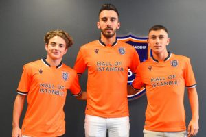 Şengezer ve Sarıkaya'dan Bursaspor'a veda