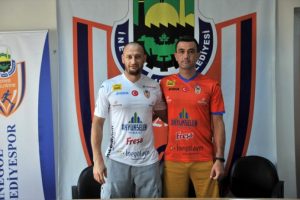 Bursa İneg&ouml;l Belediyespor Turgay Doğan'ı kadrosuna kattı
