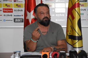 Eskişehirspor Başkanı Taş: Eskişehirspor'a en fazla zarar verenlerden birisi Fuat &Ccedil;apa'dır