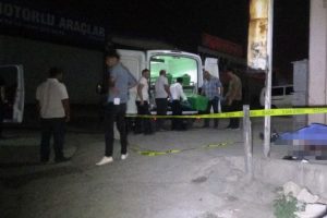 Gaziantep'te alacak verecek kavgası: 1 &ouml;l&uuml;