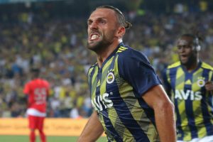 Fenerbah&ccedil;e devlere rakip oldu!