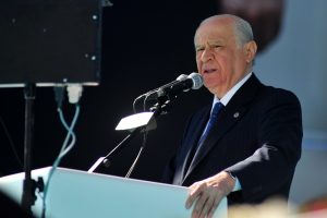 Devlet Bah&ccedil;eli'yi anlatan ilk İngilizce kitap yayınlandı