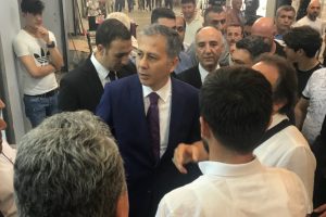 Vali Yerlikaya'dan Emin&ouml;n&uuml; Yeraltı &Ccedil;arşısı esnafına ziyaret