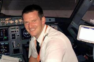 Pilotu ortadan kaybolan u&ccedil;ağı yolcu kullandı
