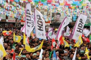 HDP'li Lice Belediye Başkanı Tarık Mercan g&ouml;zaltına alındı