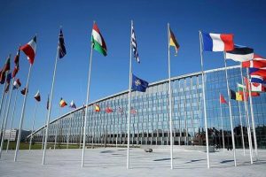 NATO duyurdu! Afganistan'da 2 asker &ouml;ld&uuml;
