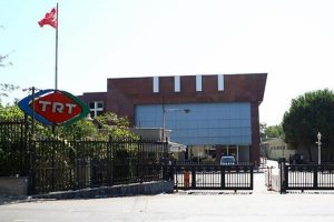 'TRT'de ihtiya&ccedil; fazlası personeller, TRT birimi olmayan yerlere atandı' iddiası