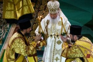 Rus Ortadoks kiliseleri Moskova Patrikhanesi ile birleşti