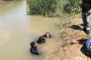 10 yaşındaki &ccedil;ocuğun cansız bedeni &ccedil;ayda bulundu