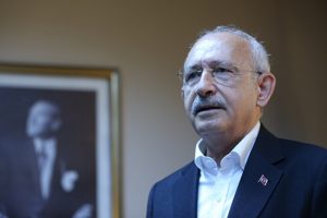 Erdoğan'ın b&uuml;y&uuml;kşehir belediye başkanları davetine Kılı&ccedil;daroğlu'ndan yanıt