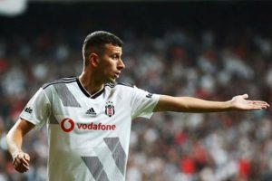 Oğuzhan &Ouml;zyakup y&uuml;kselişe ge&ccedil;ti