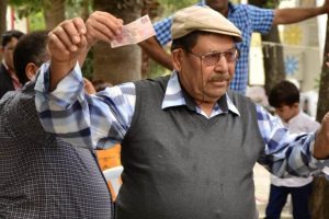 Kayıp yaşlı adam denizde aranıyor
