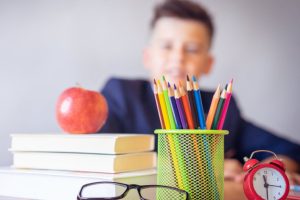Okula yeni başlayan &ccedil;ocuğunuza nasıl destek olabilirsiniz? (&Ouml;ZEL HABER)