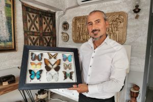 Bursa İznik'teki antikacı ilgi topluyor