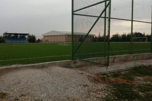 Futbol oynarken yıldırım isabet etti
