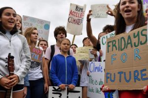 16 yaşındaki iklim aktivisti Thunberg'den Beyaz Saray &ouml;n&uuml;nde protesto